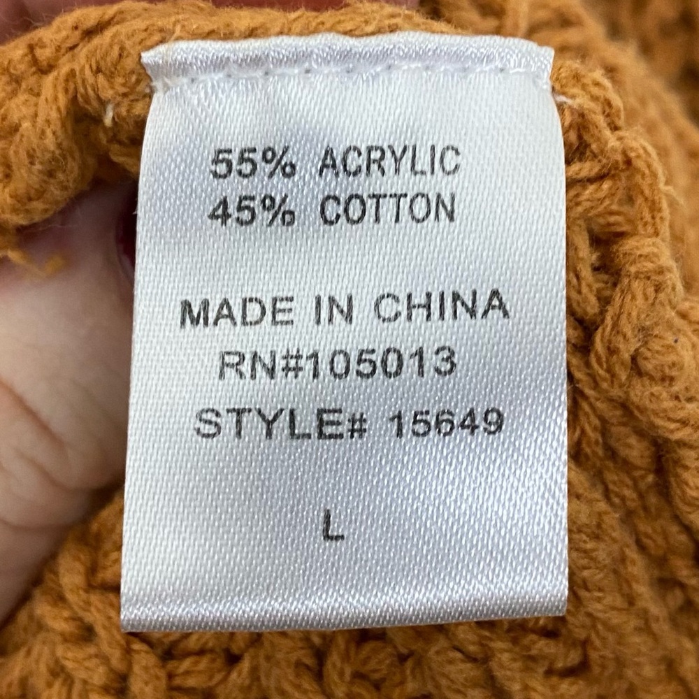 Andree by Unit | Mustard Yellow Knit Frayed V-Neck Pullover Sweater Size Large - Picture 4 of 14